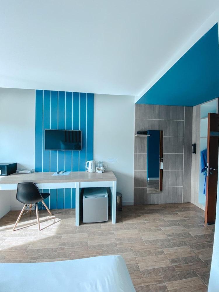 The Galla Hotel Ранонг Экстерьер фото