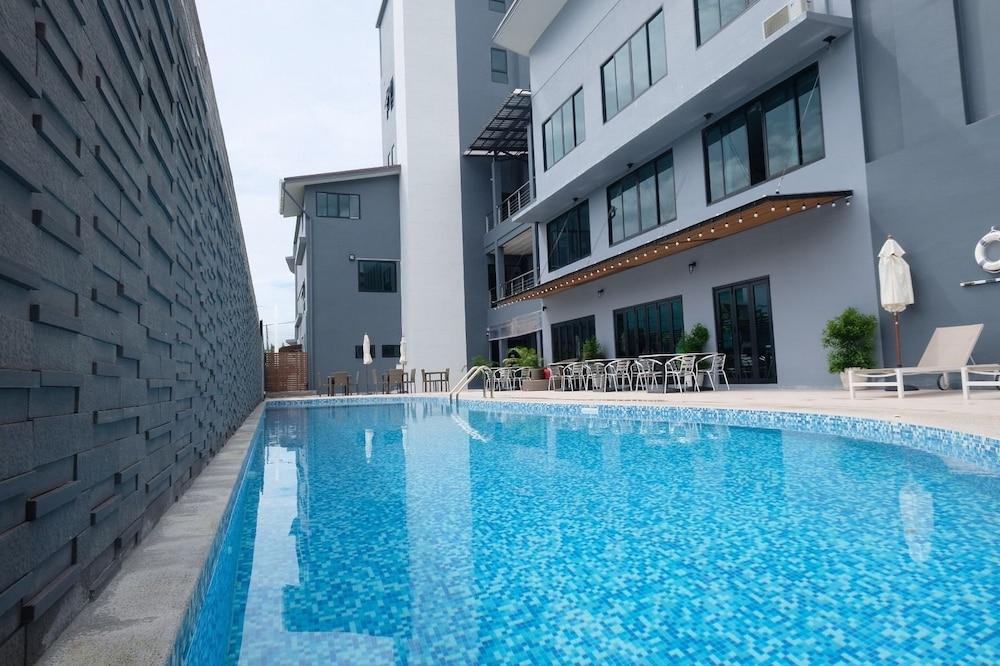 The Galla Hotel Ранонг Экстерьер фото